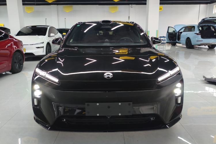 NIO ET5T 2025 — 2