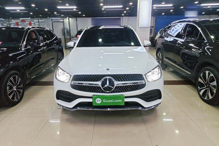 Mercedes-Benz GLC 260 L 2022 — фото 2
