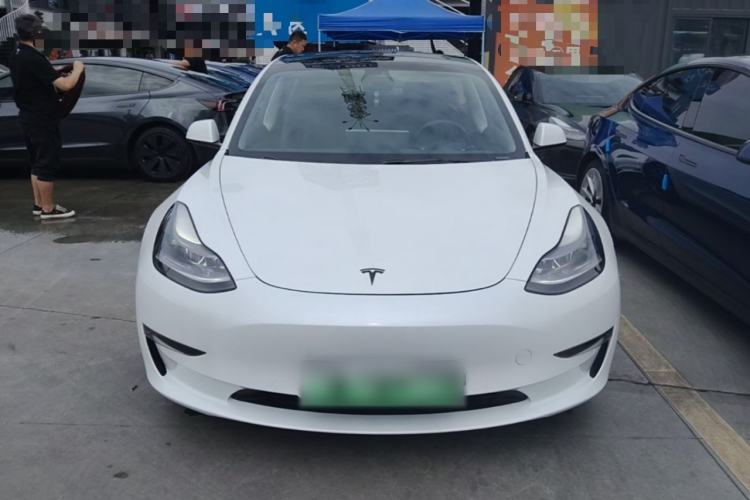 Tesla Model 3 2021 — 2