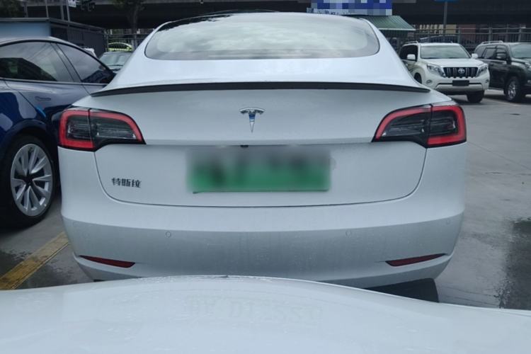 Tesla Model 3 2021 — 5