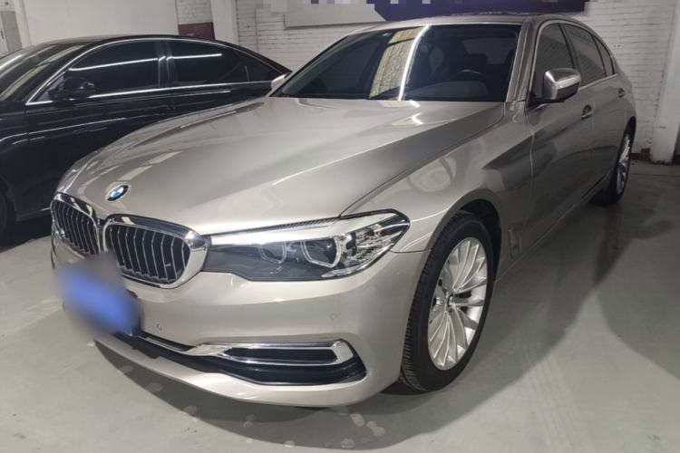 BMW 525Li 2020 — фото 1