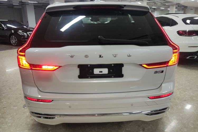 Volvo XC60 2025 — 5