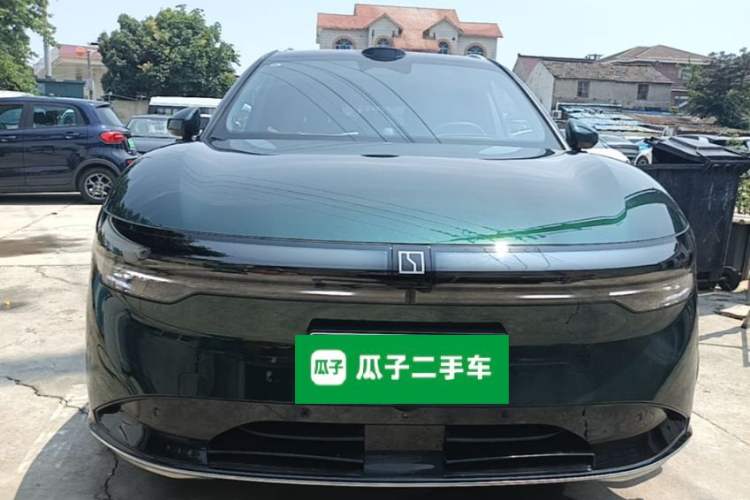 Zeekr 7X 2025 — 2