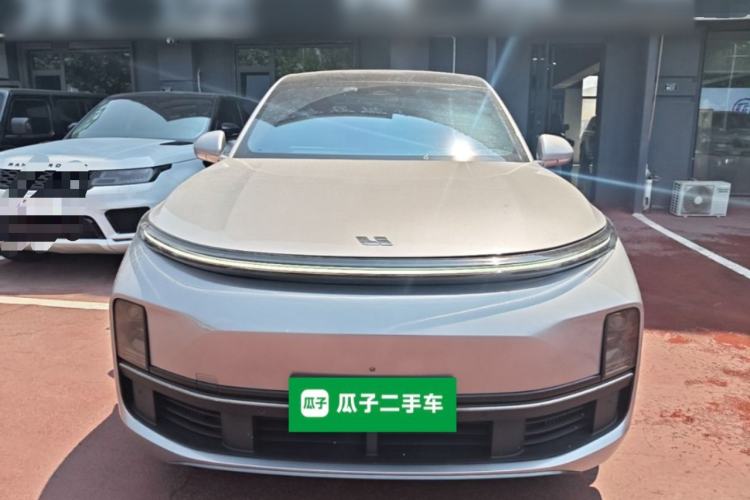 Li Auto L8 2023 — 2