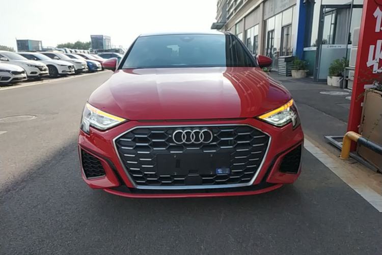 Audi A3 2022 — 2