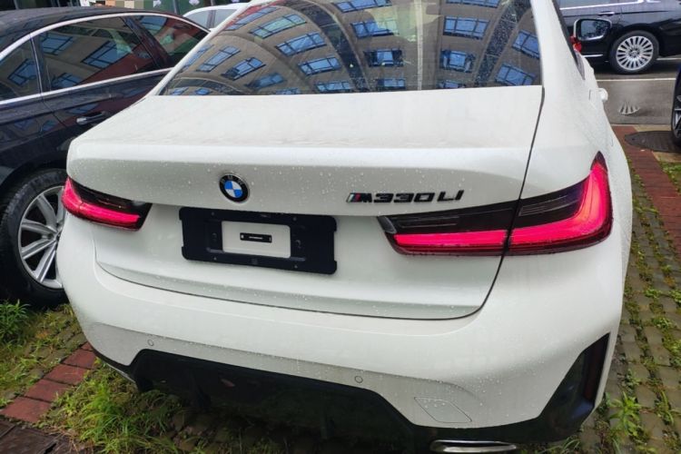 BMW 325Li 2024 — 5