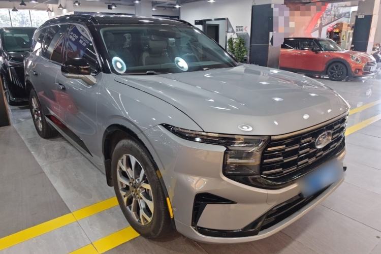 Ford Edge 2023 — 3