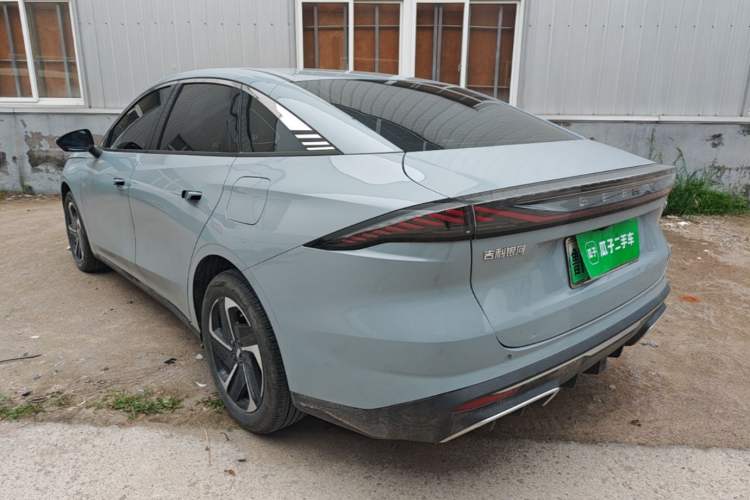 Geely Galaxy L6 2024 — 4