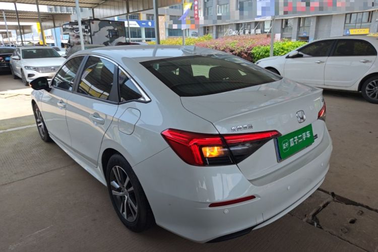 Honda Civic 2022 — 4