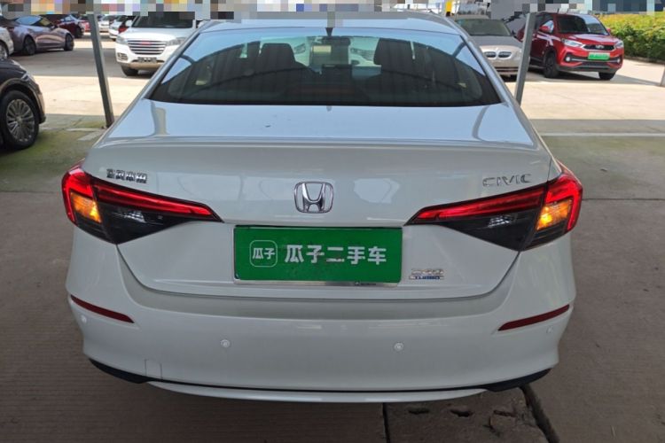 Honda Civic 2022 — 5
