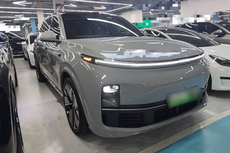 Li Auto L9 2025 — 3