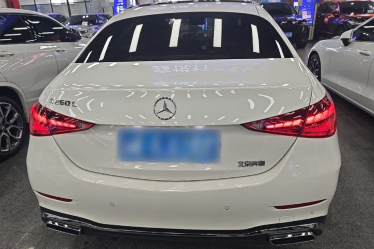 Mercedes-Benz C 260 L 2024 — 5