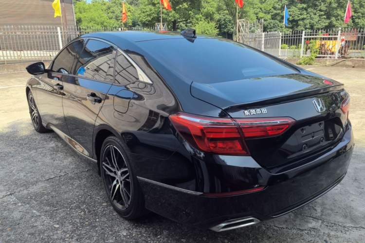 Honda Accord 2022 — 4