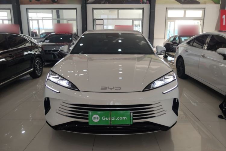 BYD Seal 07 2025 — 2