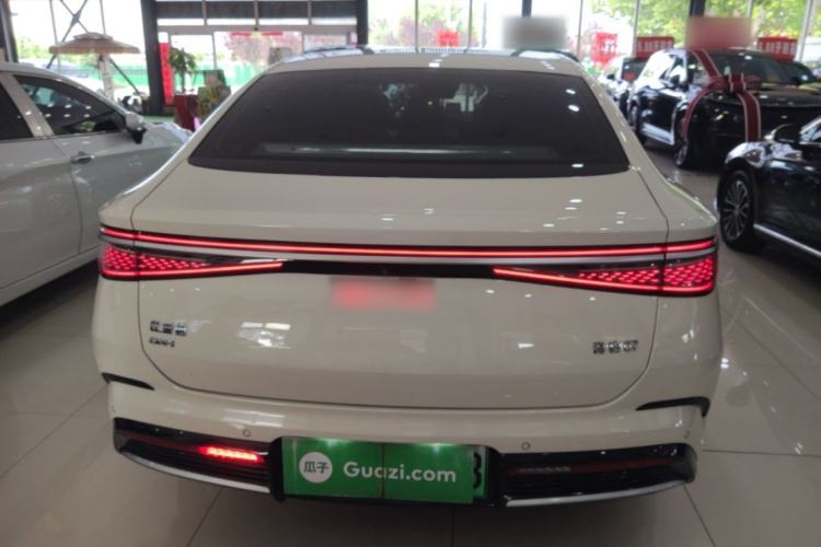 BYD Seal 07 2025 — 5