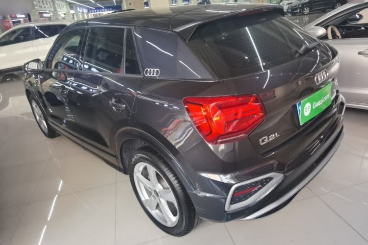 Audi Q2L 2022 — 4