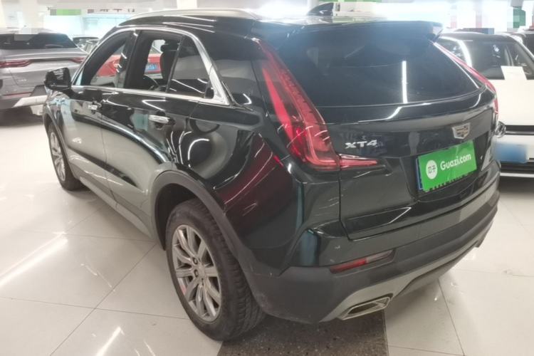 Cadillac XT4 2021 — 4