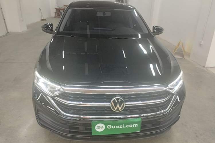 Volkswagen Sagitar 2026 — 2