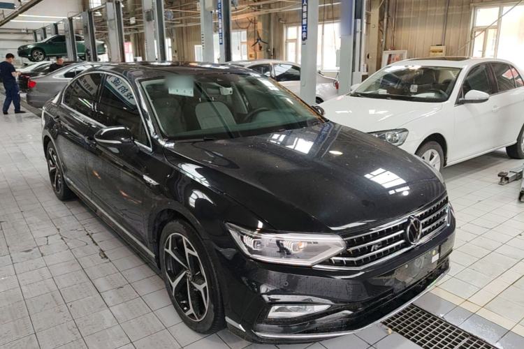 Volkswagen Magotan 2023 — 3