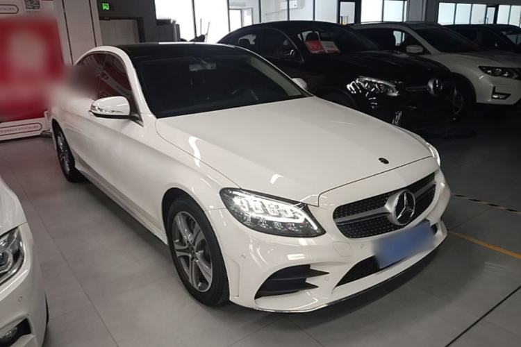 Mercedes-Benz C 260 L 2020 — 3