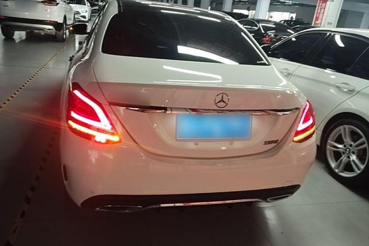 Mercedes-Benz C 260 L 2020 — 5