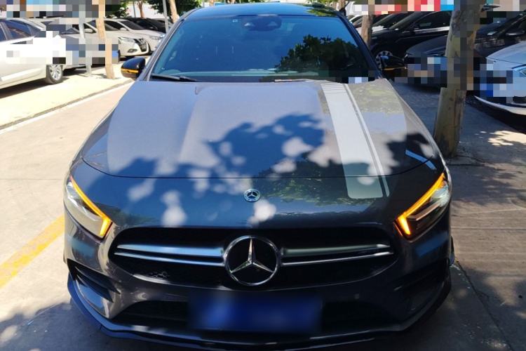 Mercedes-Benz A 35 L 2023 — 2