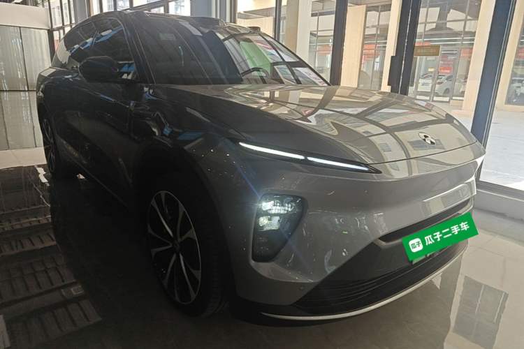 NIO ES8 2024 — 3