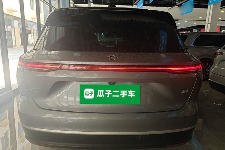 NIO ES8 2024 — 5