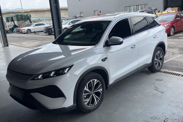 BYD Song Pro 2025 — фото 1