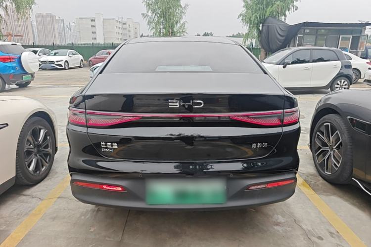 BYD Seal 05 DM-i 2025 — фото 5