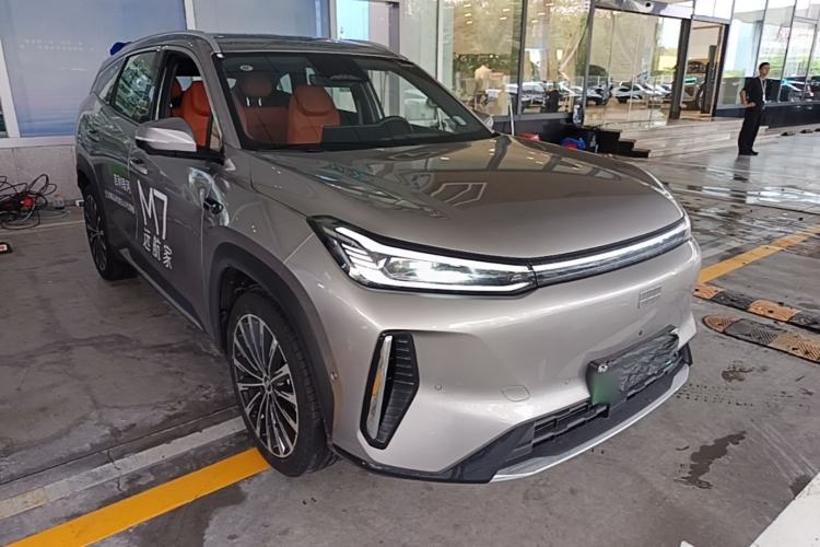 Geely Galaxy M7 2026 — 3