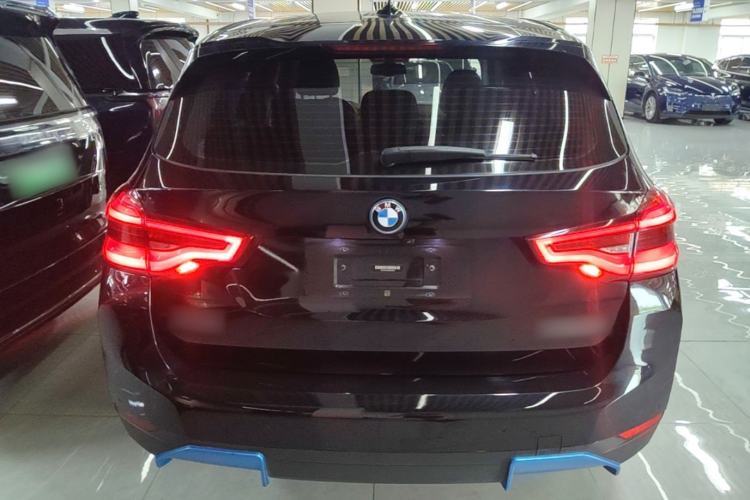 BMW iX3 2022 — 5