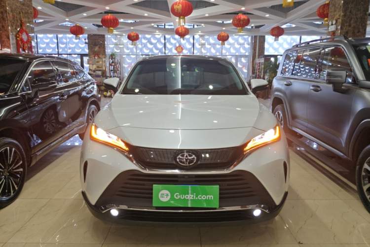 Toyota Harrier 2023 — 2