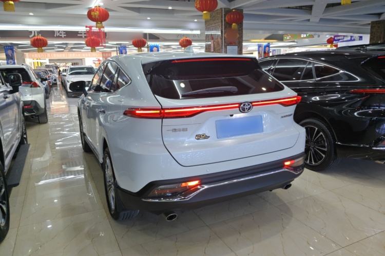 Toyota Harrier 2023 — 4