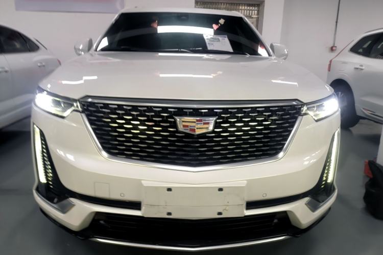 Cadillac XT6 2022 — 2
