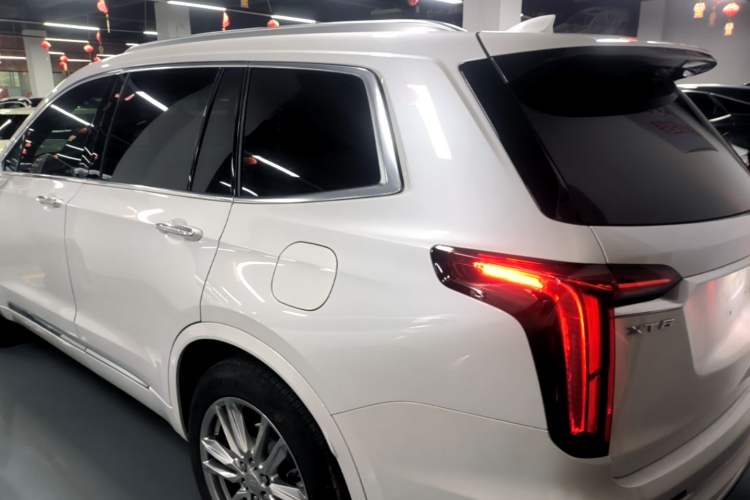Cadillac XT6 2022 — 4