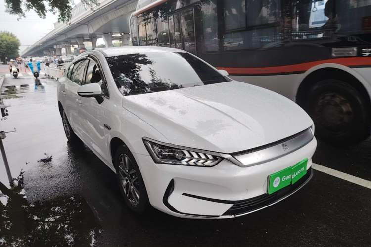 BYD Qin PLUS 2024 — фото 3