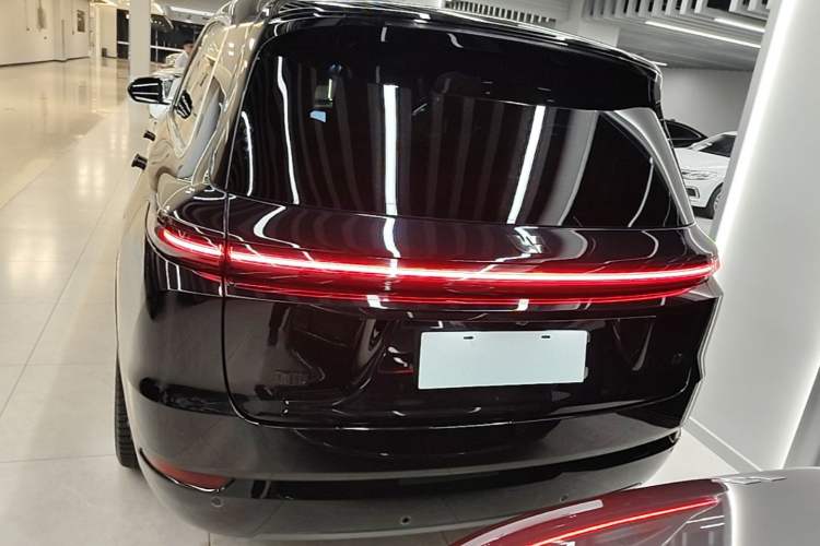 Li Auto L9 2024 — 5