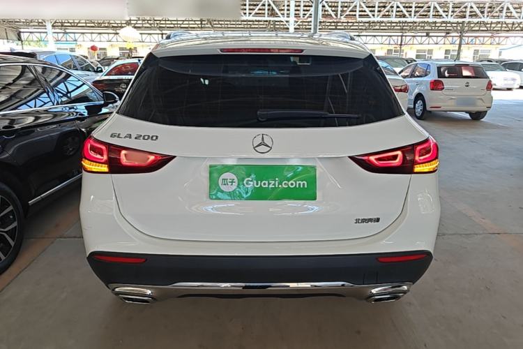 Mercedes-Benz GLA 200 2023 — 5