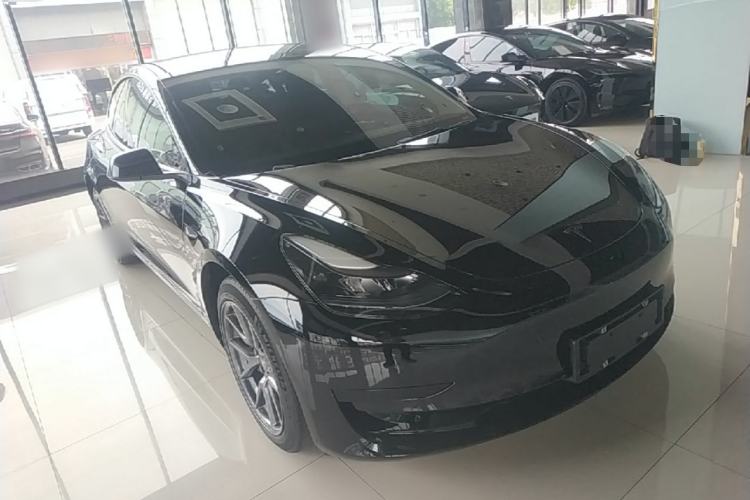 Tesla Model 3 2022 — 3