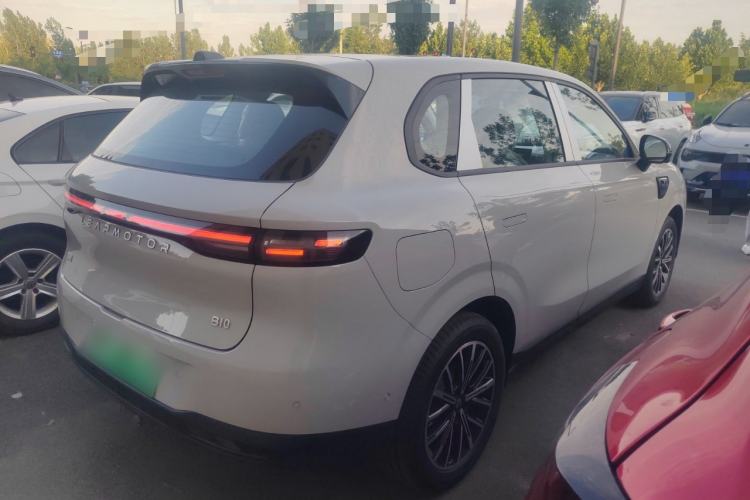 Leapmotor B10 2025 — 5