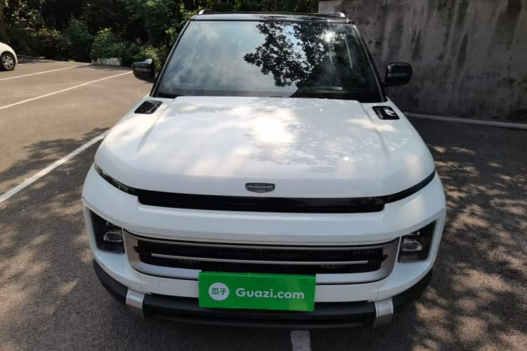 Geely Icon 2023 — 2
