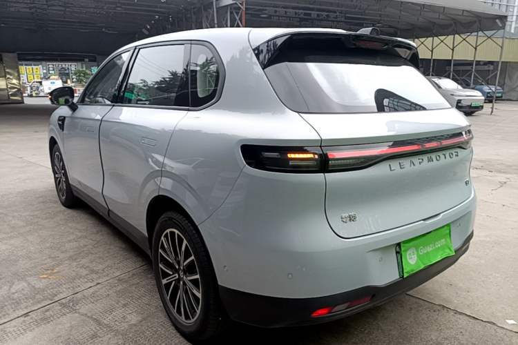 Leapmotor B10 2025 — 4
