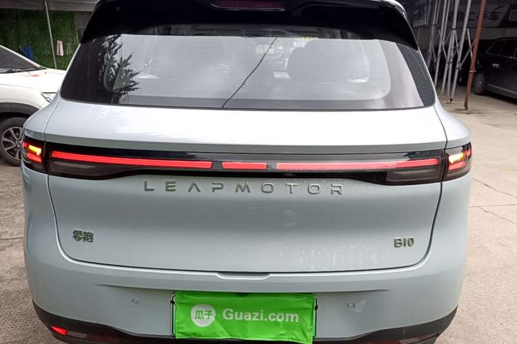Leapmotor B10 2025 — 5