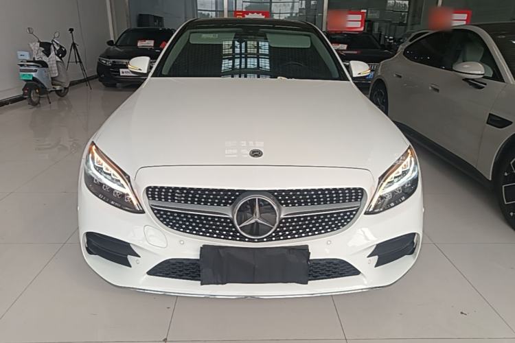 Mercedes-Benz C 260 L 2021 — 2