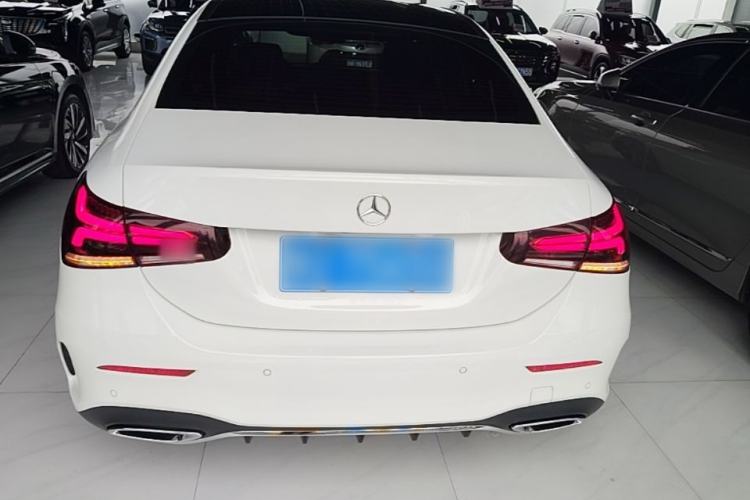 Mercedes-Benz A 200 L 2022 — 5