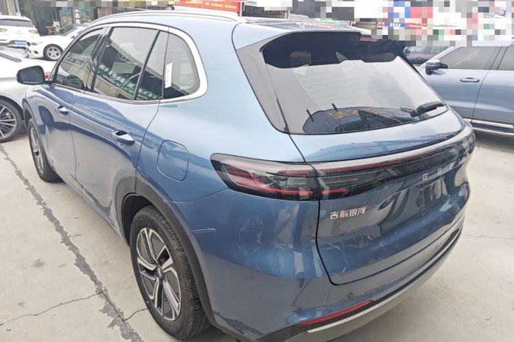Geely Xingjian 7 2025 — 4