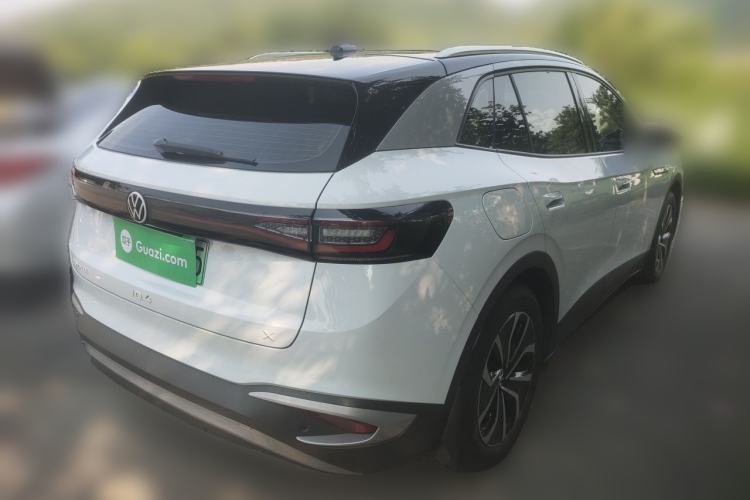 Volkswagen ID.4 X 2023 — 4