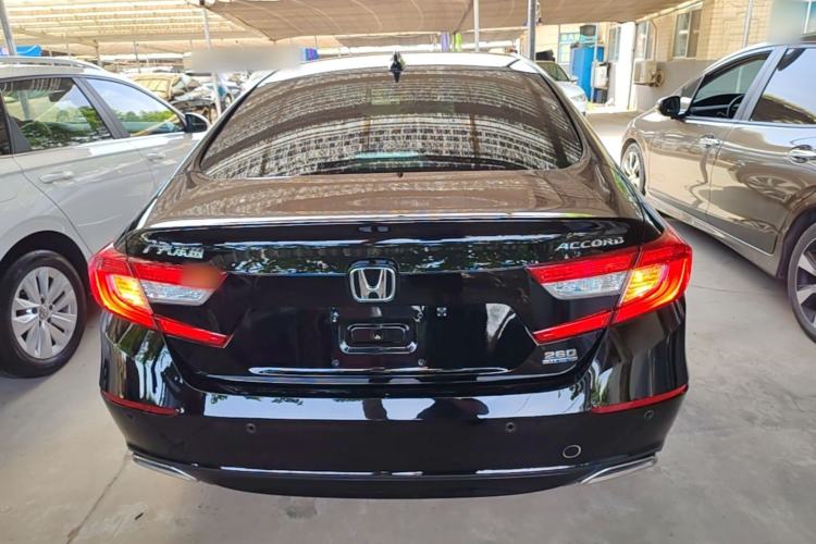 Honda Accord 2018 — 5
