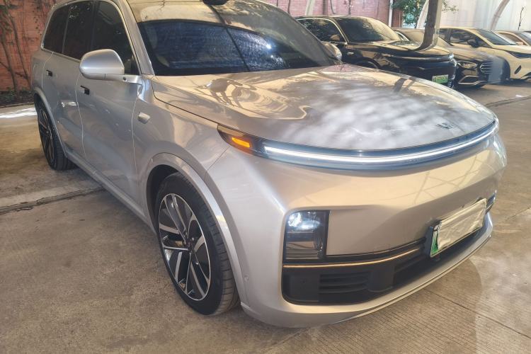Li Auto L9 2022 — 3